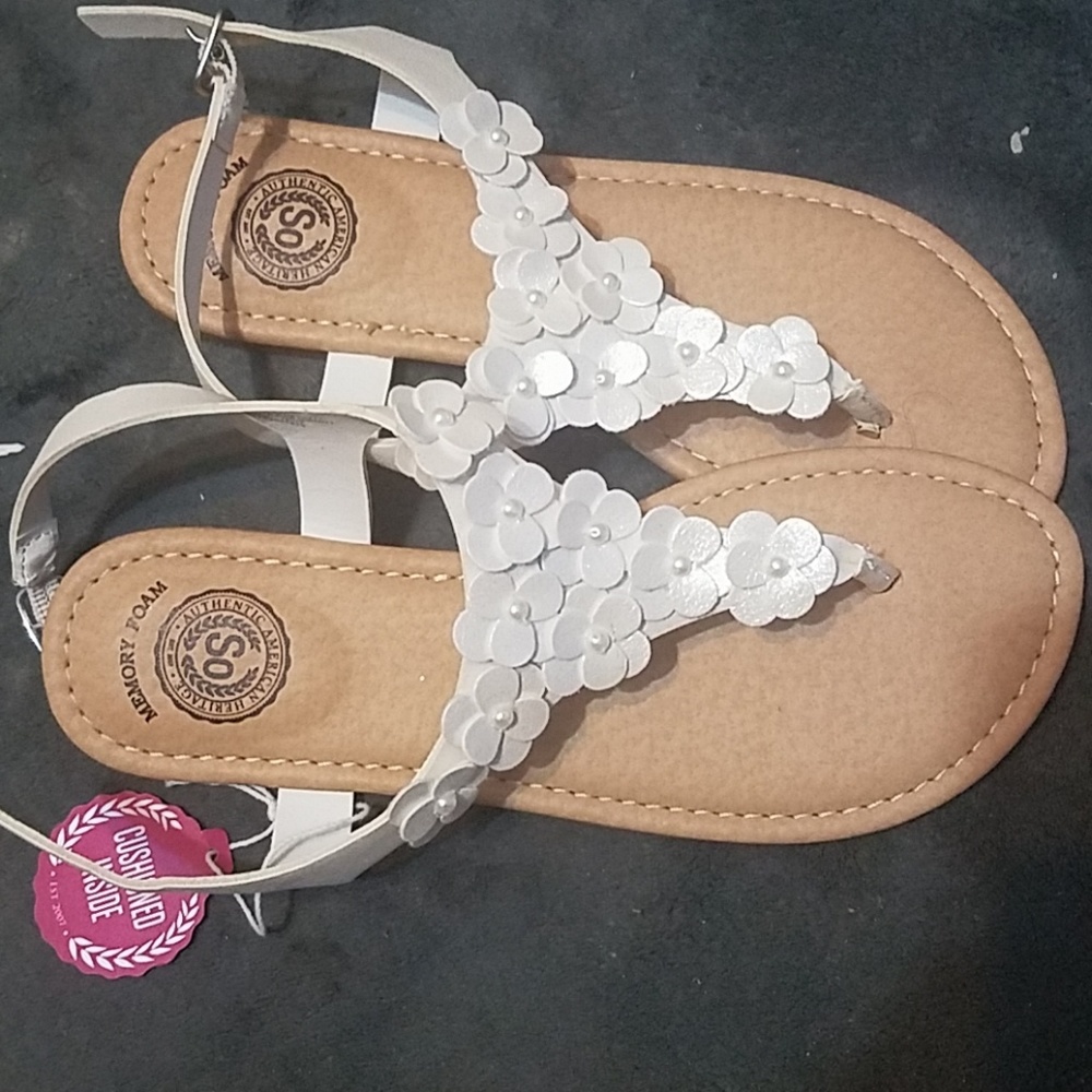 Sandal